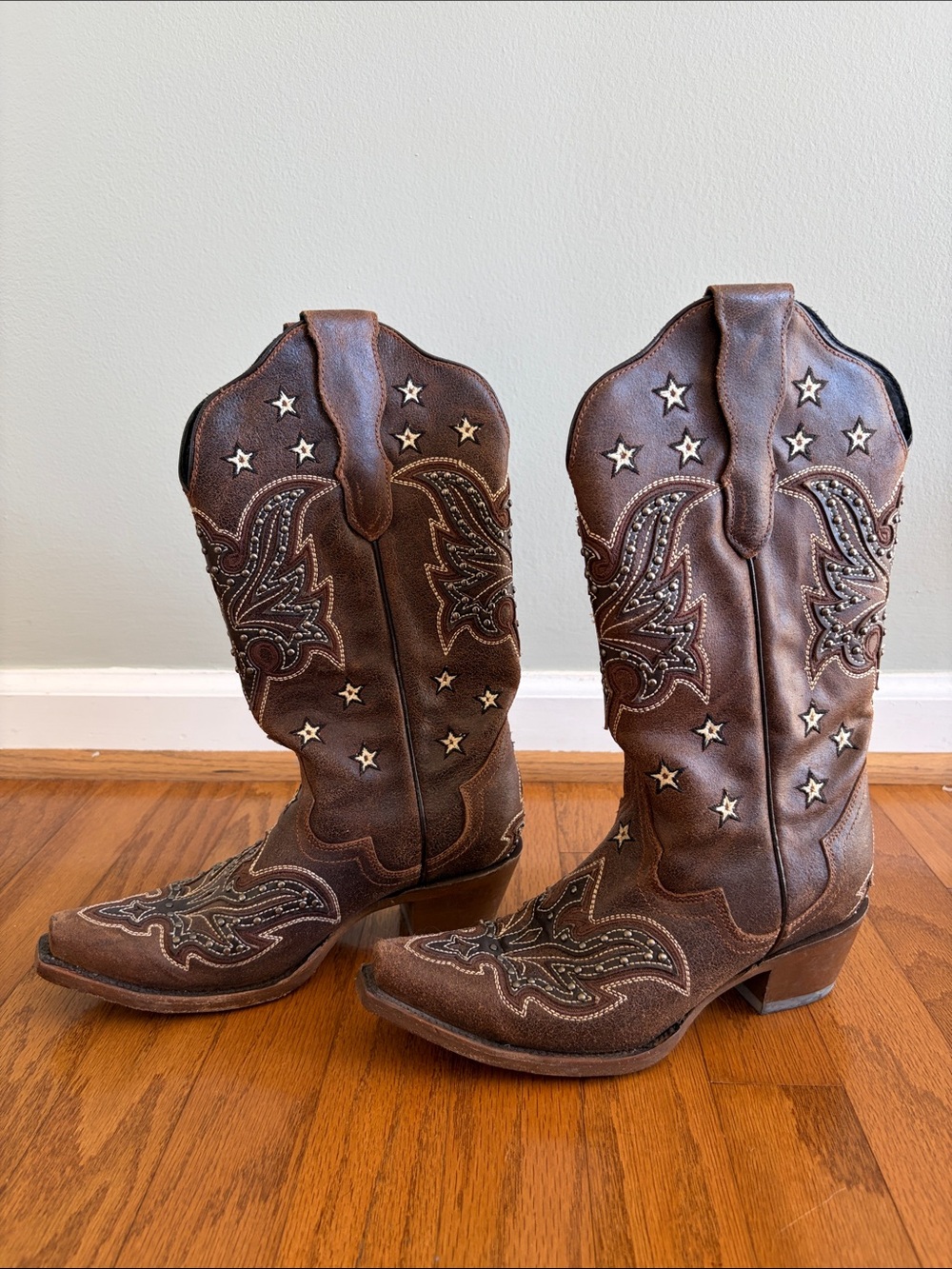 J.B. Dillon Brown Suede Star-Studded Western Boots - Picture 4 of 7
